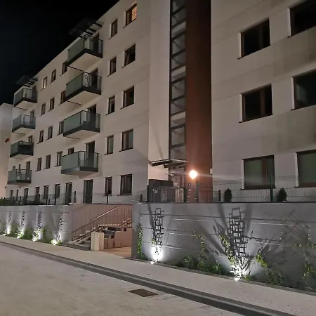 Apartament Z Tarasem I Ogrodem Blisko Centrum شقة غدانسك