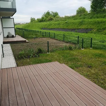 Apartament Z Tarasem I Ogrodem Blisko Centrum Daire *